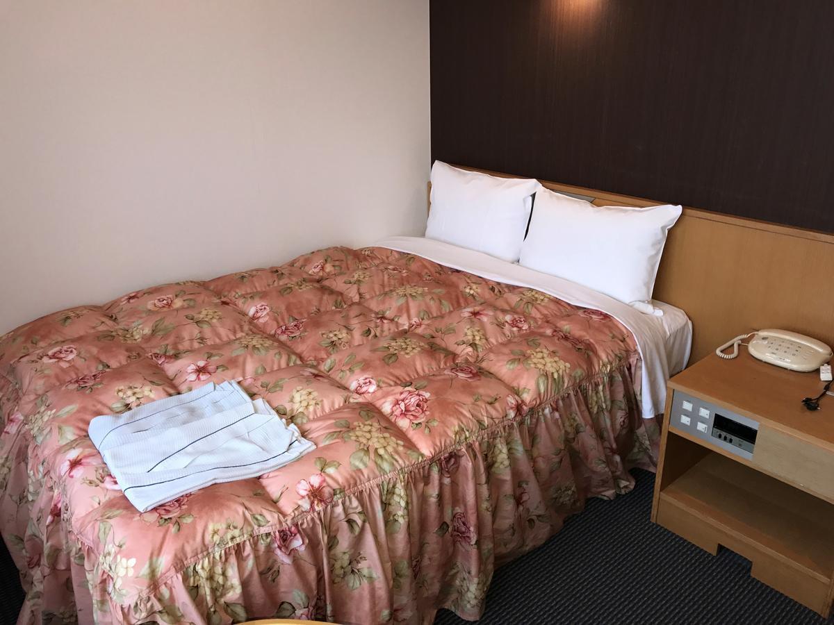 Shin Sayama Hotel Buitenkant foto