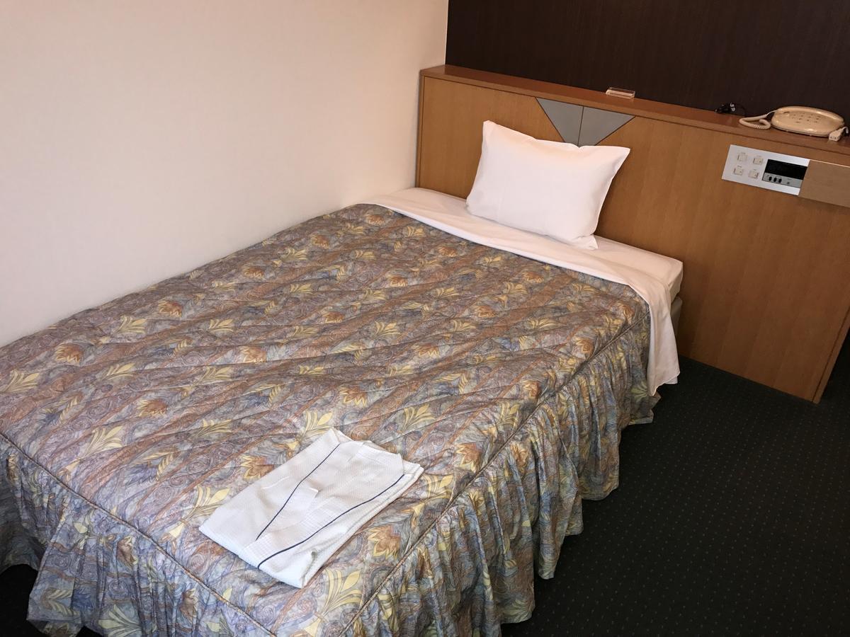 Shin Sayama Hotel Buitenkant foto